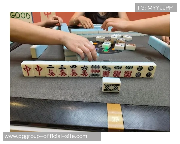 打麻将摸牌就胡了-麻将高手的神奇摸牌术，一胡即胜-打麻将摸牌就胡了